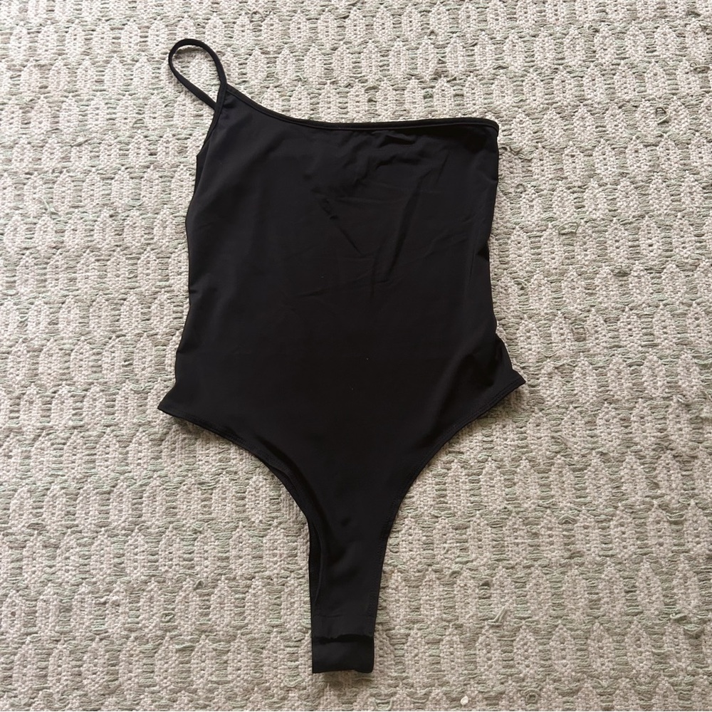 Princess Polly Black One-Shoulder Bodysuit